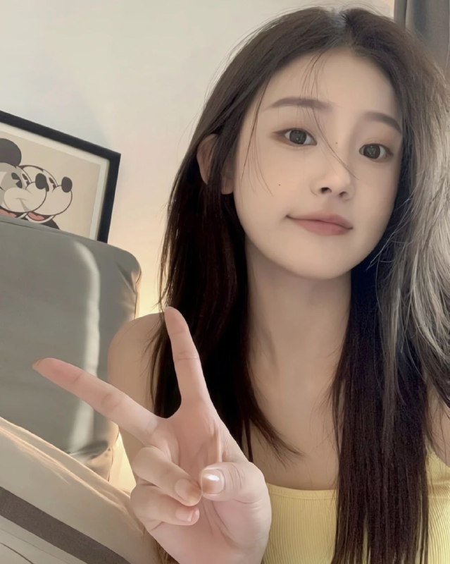 广州𝐇𝐞𝐢𝐠𝐡𝐭 身高170• 𝐖𝐞𝐢𝐠𝐡𝐭体重/90• 𝐁𝐮𝐬𝐭胸围/D              • 𝐀𝐠𝐞年龄/04短期兼职.声音甜美，🥢腿，完美身材•待客热情 身体柔软 配合度高💯• 不催不事 乖巧听话• 实力喜神 好评神器🌟需要安排点击预约:@AnnaGJ168📲被双向限制请联系:@AnnaGJ168bot点击观看探花福利视频【安娜国际外围】北上广深全国顶奢高端外围为极搜长期重金付费广告，请放心消费，秉持客户满意度，客户忠诚度，客户超值惊喜的客户关系理念，放心预约。可以在喜欢的女孩下面咨询评论留言