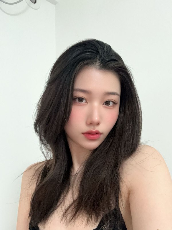 身高 168，🐻d｀肤色白晢 魔鬼身材、｀可甜可欲 气质绝佳、｀人气网红 颜值极品、｀无整形 无纹身 天然绝美、04广州首开💋皮肤白晢💋温柔乖巧💋纯纯女友fell💋粉嫩多汁💋五官精致💋姿势极度配合🌟需要安排点击预约:@AnnaGJ168📲被双向限制请联系:@AnnaGJ168bot【安娜国际外围】广州高端外围为极搜长期重金付费广告，请放心消费，秉持客户满意度，客户忠诚度，客户超值惊喜的客户关系理念，放心预约。