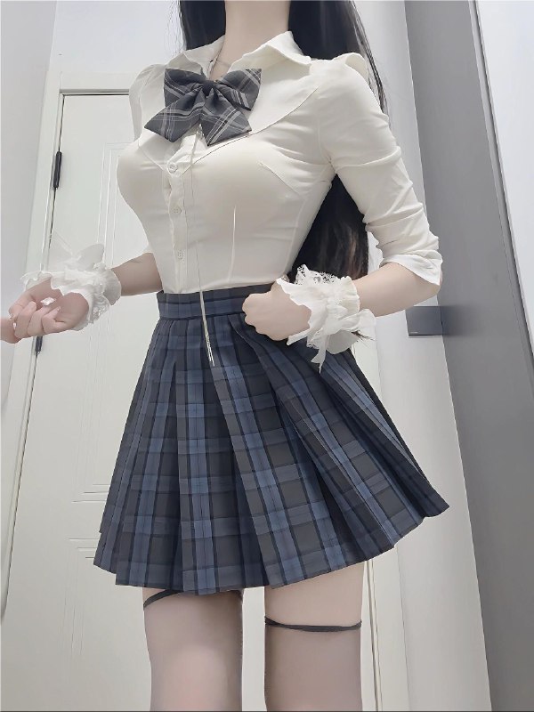 广州大学生，身高175，气质优雅，性格好，兼职模特，皮肤白，丝袜制服• 𝐇𝐞𝐢𝐠𝐡𝐭身高/175•   𝐖𝐞𝐢𝐠𝐡𝐭体重/90• 𝐁𝐮𝐬𝐭胸围/ D             年龄05•⬆️⬇️粉嫩 处女感•  蜜桃🍑臀 全身雪白•  特长唱歌，舞蹈，瑜伽🌟需要安排点击预约:@AnnaGJ168📲被双向限制请联系:@AnnaGJ168bot【安娜国际外围】广州高端外围为极搜长期重金付费广告，请放心消费，秉持客户满意度，客户忠诚度，客户超值惊喜的客户关系理念，放心预约。