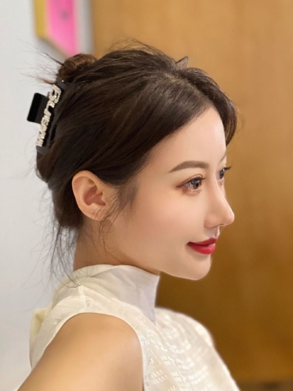 175E兼职健身教练女神网红模特 肤白貌美🌟需要安排点击预约:@AnnaGJ168📲被双向限制请联系:@AnnaGJ168bot【安娜国际外围】广州高端外围为极搜长期重金付费广告，请放心消费，秉持客户满意度，客户忠诚度，客户超值惊喜的客户关系理念，放心预约。